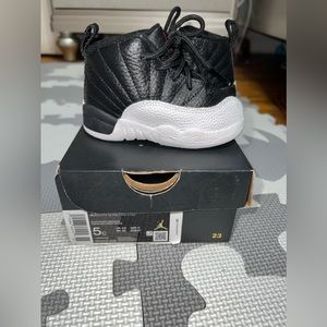JORDAN 12 RETROTTD)